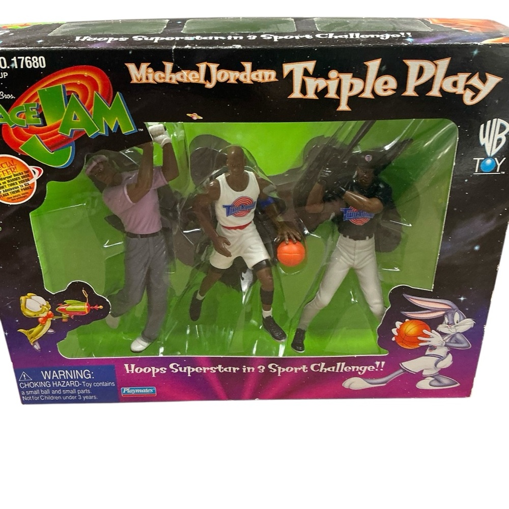 Vintage space jam Looney Tunes Jordan triple play set. NWOT, never removed from